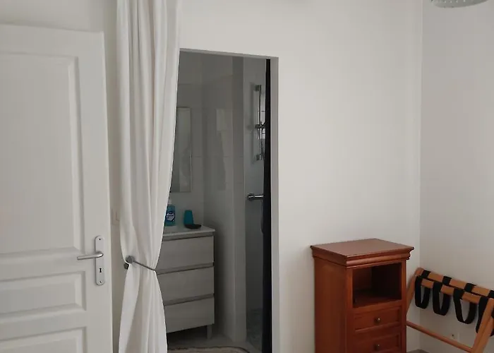 Semesterbostad Les Saules De