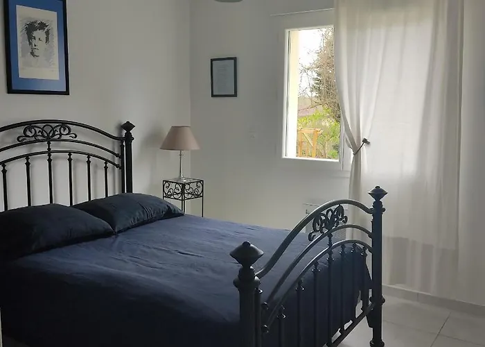 Semesterbostad Les Saules De Queyssac