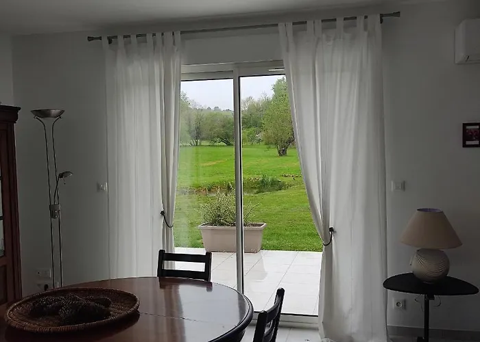 Les Saules De Semesterbostad *