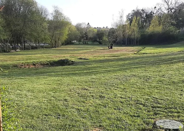 Semesterbostad Les Saules De